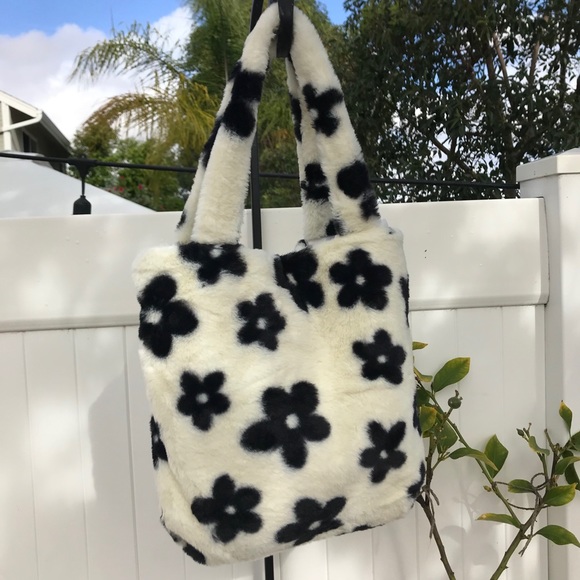 flower tote bag fluffy